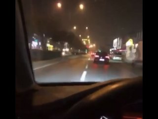 Alkollü sürücü araç kullanırken canlı yayın yaptı #1