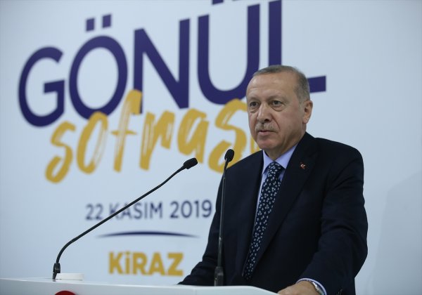 Erdoğan'dan İzmirlilere: Başınıza gelmiş en kötü şey CHP