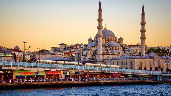 Türkiye yılın ilk 10 ayında 40 milyon turist ağırladı