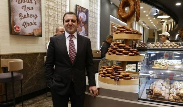 Ziraat Bankası'nın Simit Sarayı hamlesi tartışılıyor