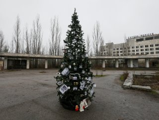 Çernobil'de 33 yıl sonra ilk Noel ağacı