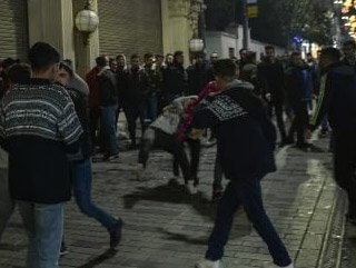 İstiklal Caddesi'nde yılbaşı eğlencesinde kavga