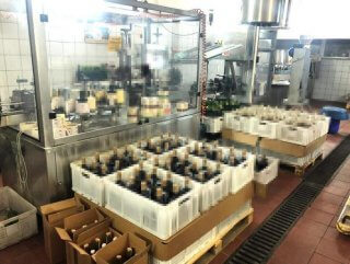 355 ton sahte şarabın üretildiği fabrika mühürlendi 