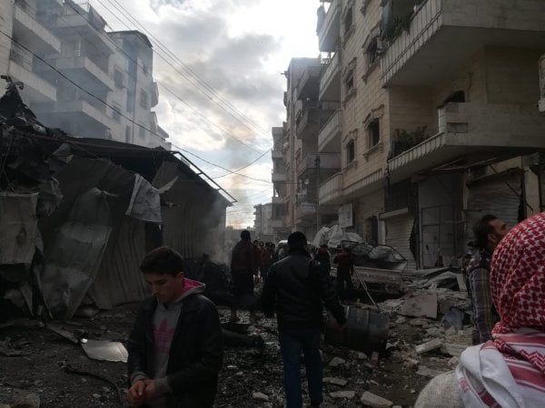 Airstrike in Idlib: 10 dead #2