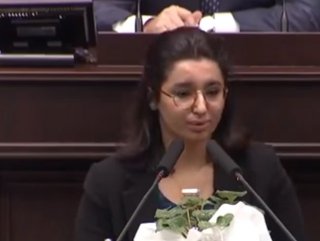 Şehit kızının sözleri AK Parti Grubu'ndakileri duygulandırdı