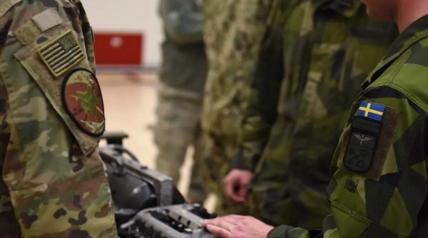 İsveç ordusunda 20 yıl görev yapan sahte albay