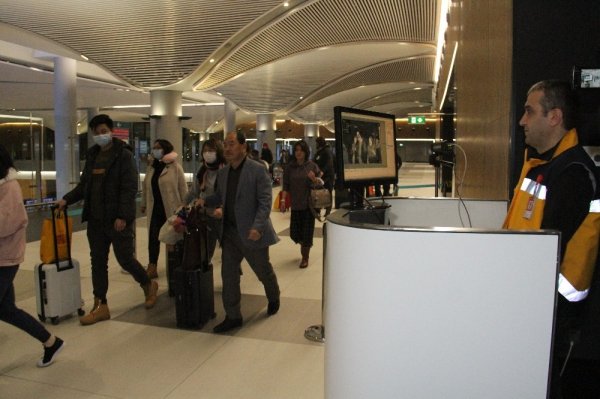 İstanbul Havalimanı'nda koronavirüs alarmı 