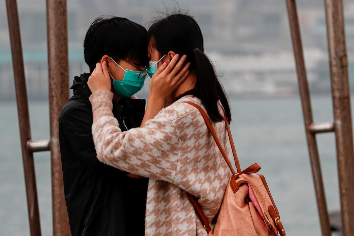 Koronavirüs Çin'de 14 Şubat'ı da etkiledi