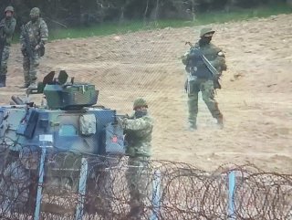 Yunan polisinden mültecilere gerçek mermi