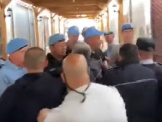 KKTC polisi ile BM askerleri arasında sınır tartışması