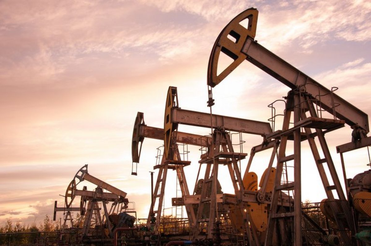 Brent petrolün varili 38.16 dolardan işlem görüyor