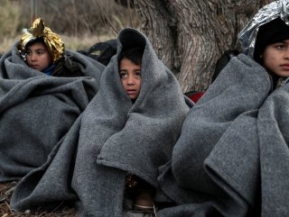 AB: Mültecilere 2 bin euro verelim, gitsinler