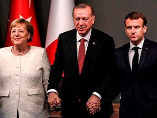 Erdoğan, Merkel ve Macron ile telekonferans ile görüşecek