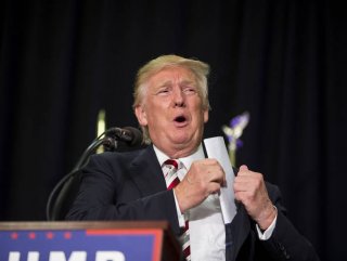 Trump koronavirüs yüzünden paniğe kapıldı