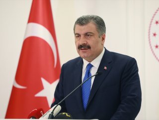 Türkiye'deki koronavirüs vaka sayısı 98'e yükseldi