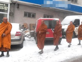 Sivas'ta Taylandlı turistler şaşkınlığa neden oldu