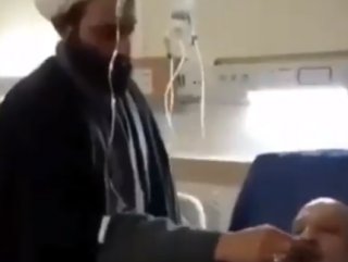 İran'da din adamlarından korona hastalarına kokulu tedavi