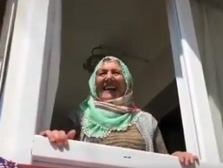 Tedbir amaçlı oğlu tarafından eve kilitlenen kadın