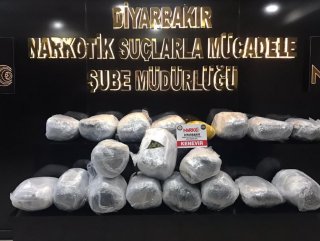 Diyarbakır’da 114 kilo esrar ele geçirildi