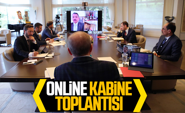 Erdoğan, bakanlarla video konferansta görüştü
