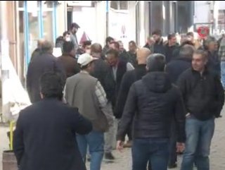 İzmir’deki nakliyeciler sitesi tehlike saçıyor
