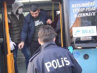 Esenyurt'ta minibüslerdeki kalabalıklık şaşırttı #1