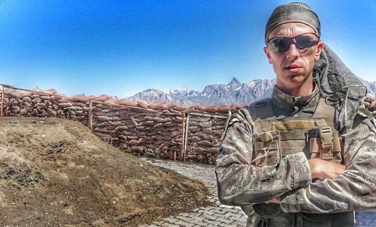Manisa şehidini uğurladı
