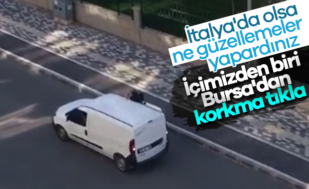 Bursa'da fırın çalışanı şarkı söyleyerek ekmek sattı