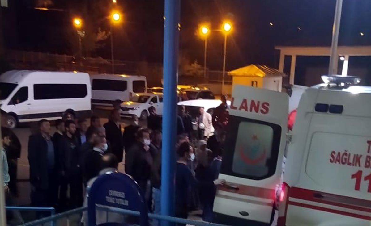 Bitlis'te traktör kazası: 2 ölü 18 yaralı