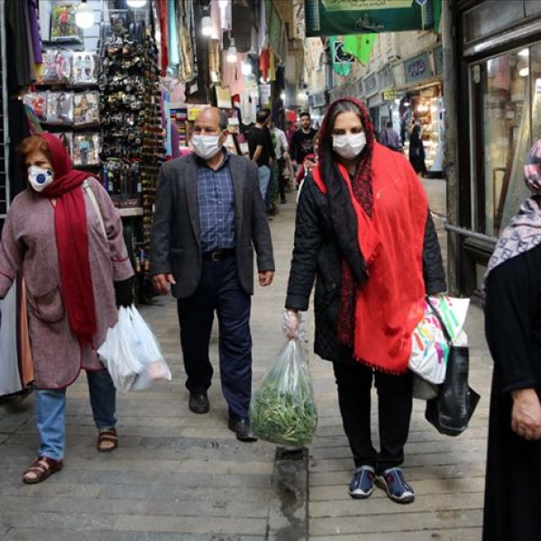 İran Ramazan'a bir gün geç başlayacak