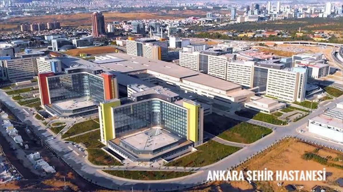 Bakan Koca'nın şehir hastaneleri paylaşımı