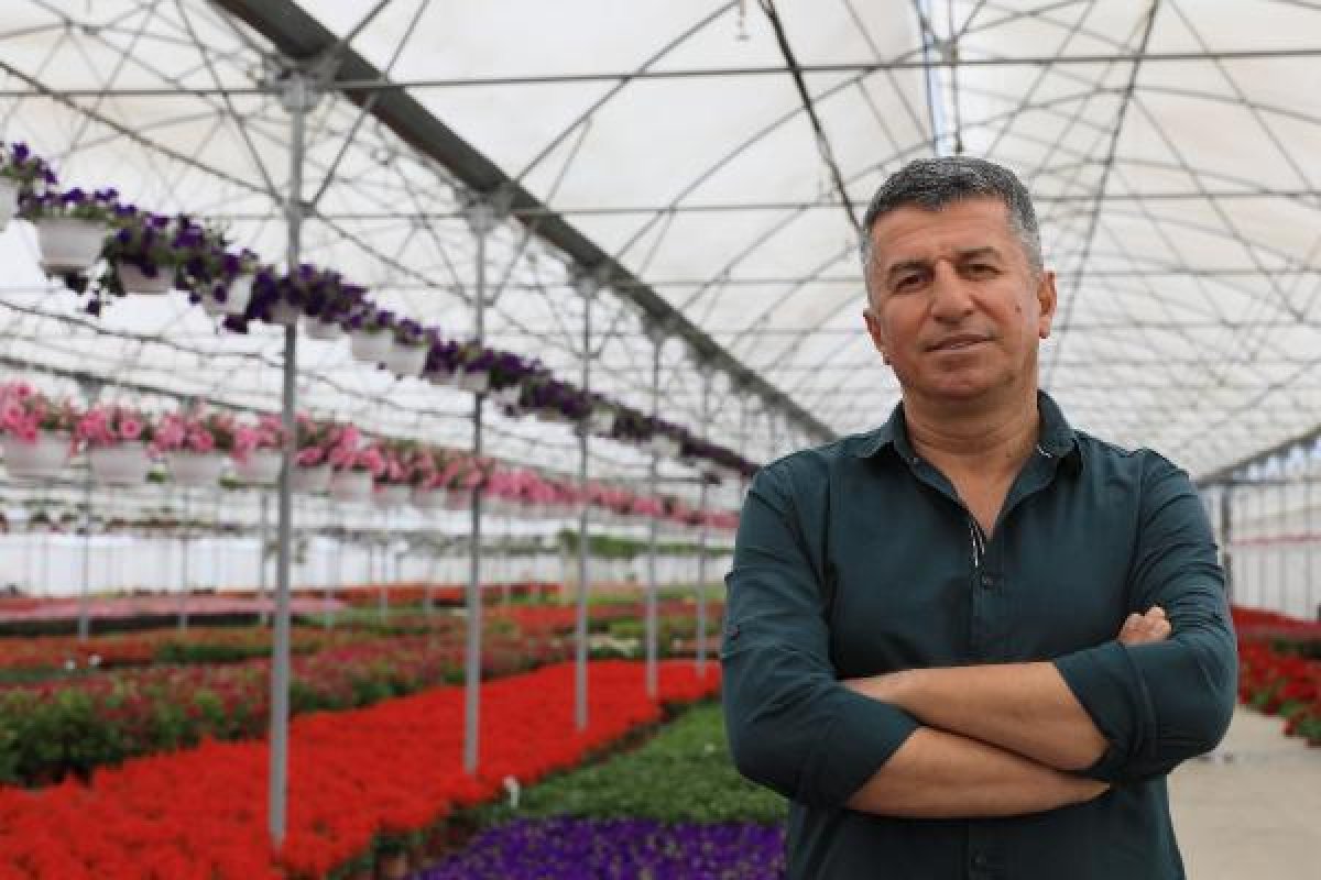 Antalya Italya Ve Ispanya Nin Cicek Ihtiyacini Giderecek