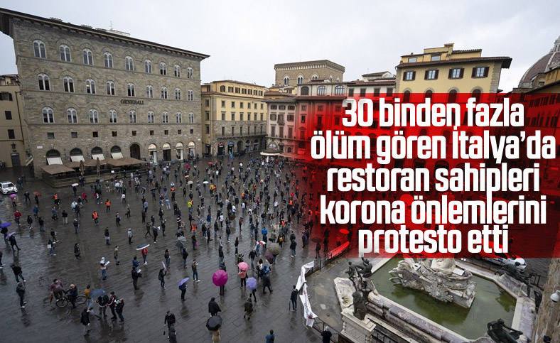 İtalya'da restoran sahipleri, koronavirüs önlemlerini protesto etti