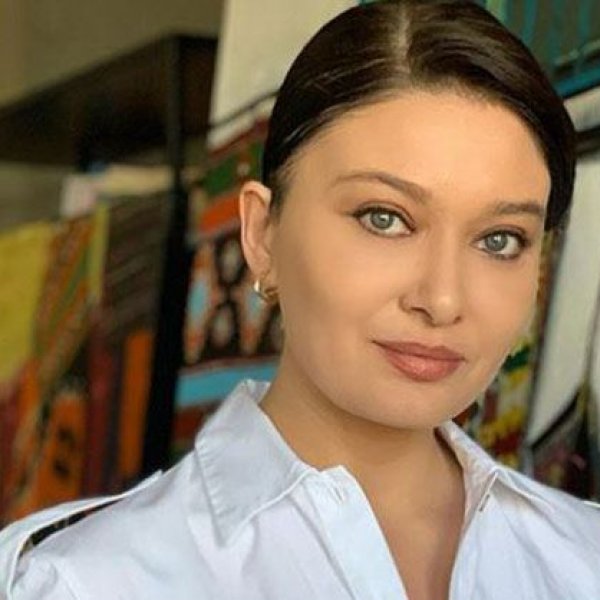 Nurgül Yeşilçay Salgın bitse bizim ev ergen dolsa