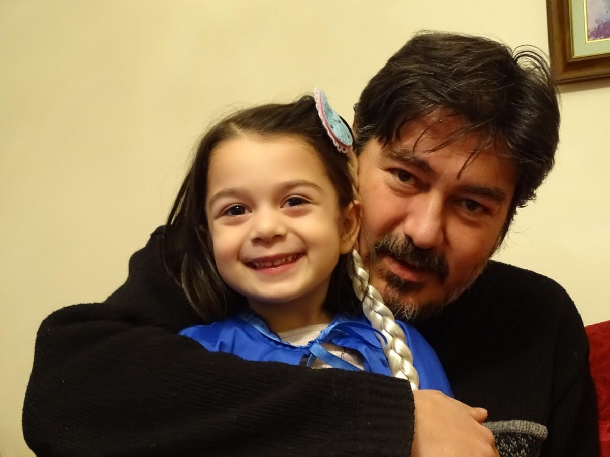 Tarhan Gürhan, uyku kitabı Müstakil Eylem’i anlatıyor