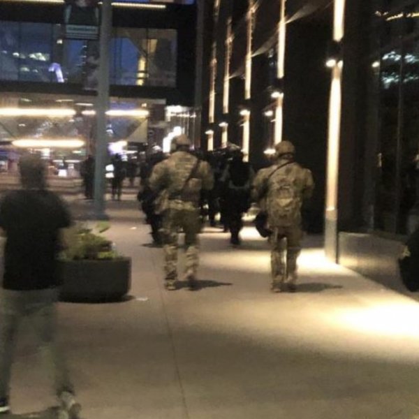 Polis cinayeti sonrası Ulusal Muhafızlar Minneapolis'te #1