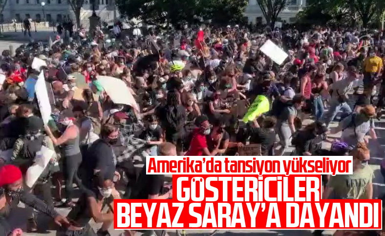 ABD'de göstericiler Beyaz Saray önünde polisle çatıştı