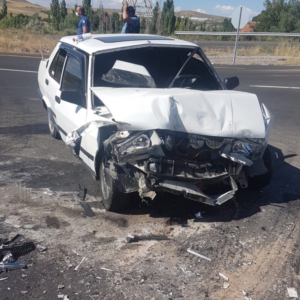 kayseri de trafik kazasi 7 yarali