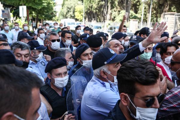 Bakırköy pazar esnafı Ekrem İmamoğlu'nu protesto etti #4