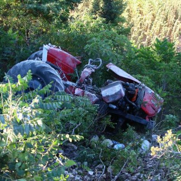 Tokat'ta traktör şarampole yuvarlandı: 1 ölü