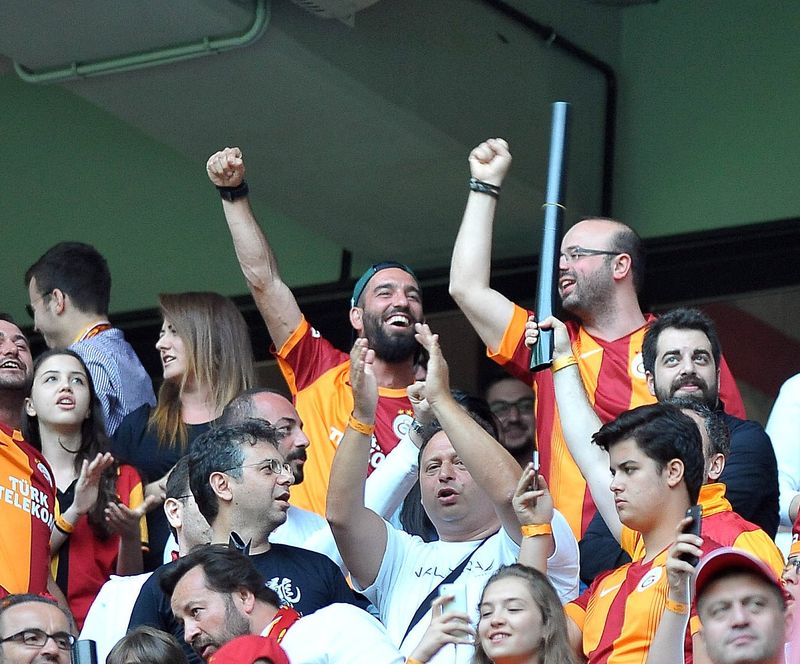 Galatasaray'da imzalar bu hafta atılıyor #1