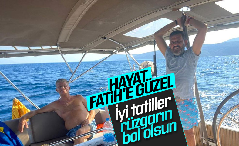 Fatih Portakal'ın tekne keyfi