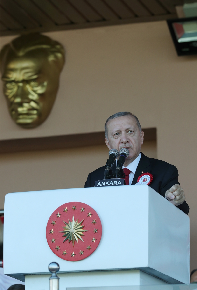 Cumhurbaşkanı Erdoğan: Maruz kaldığımız her saldırı mücadelemizi perçinledi #1