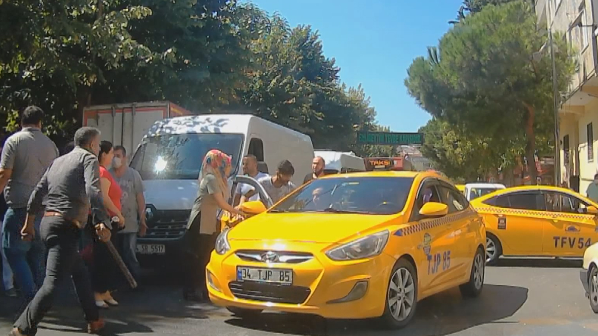 Fight of taxi drivers with sticks in Bağcılar # 3