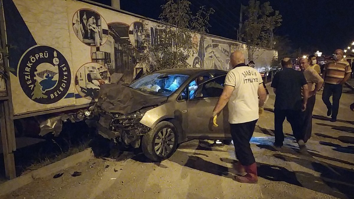 Samsun’da iki araç çarpıştı: 2 ölü, 3 yaralı