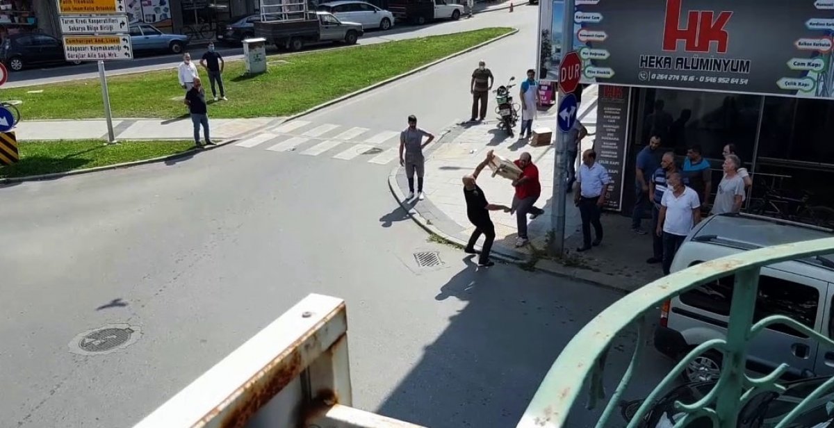 Attack line in a fight to give way at Sakarya # 1