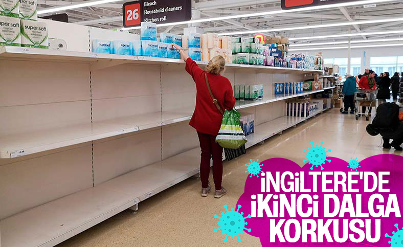 İngiltere'de koronavirüs nedeniyle market rafları boşaltıldı