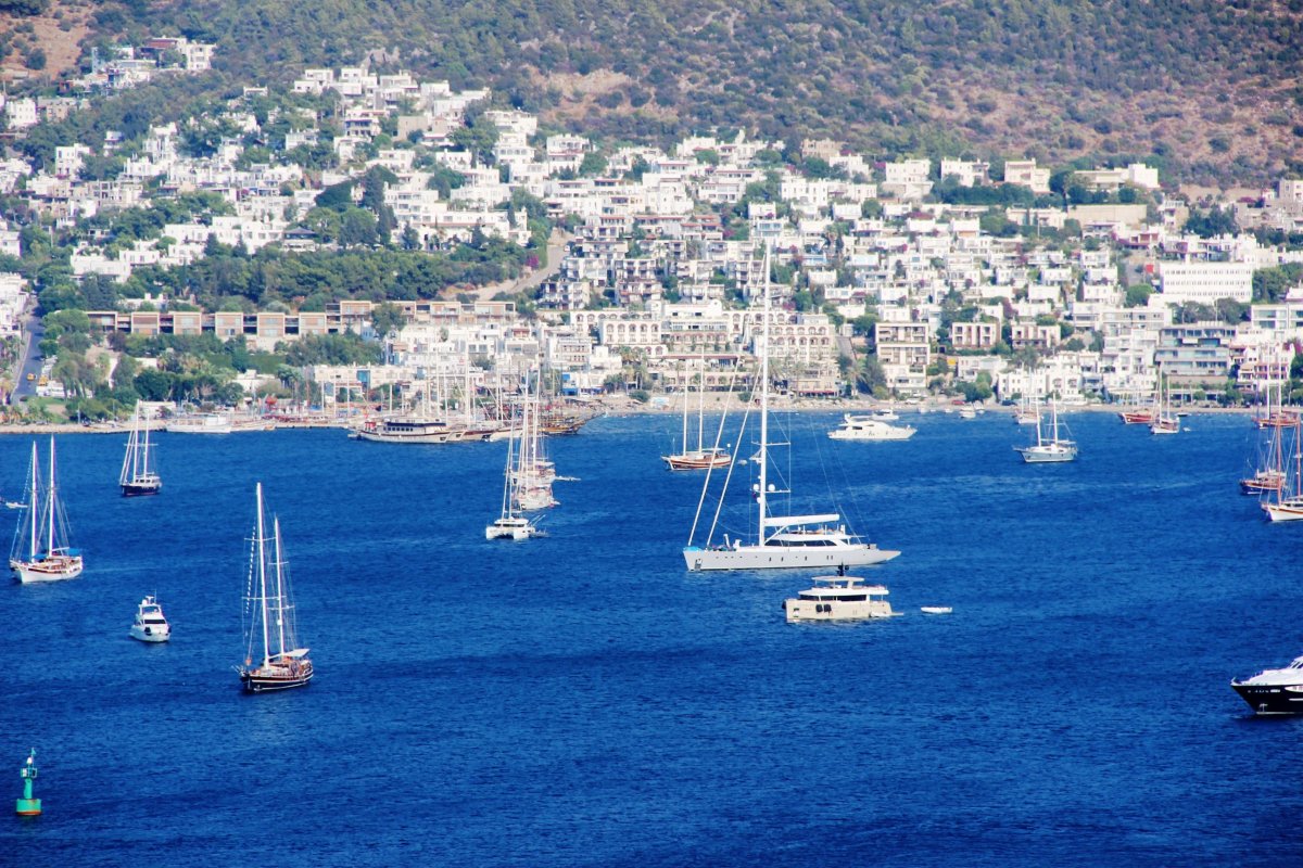 Bodrum’a giden dönmedi, nüfus 400 bine çıktı #3