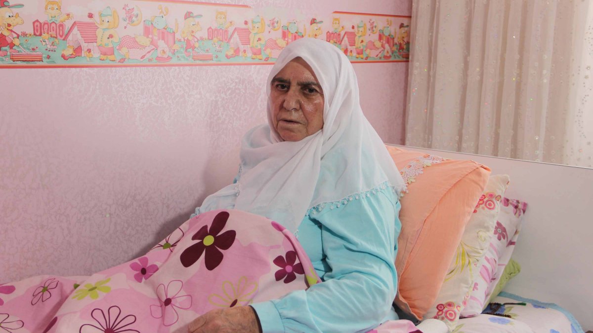 Diyarbakır'da 87 yaşındaki kadın koronavirüsü atlattı