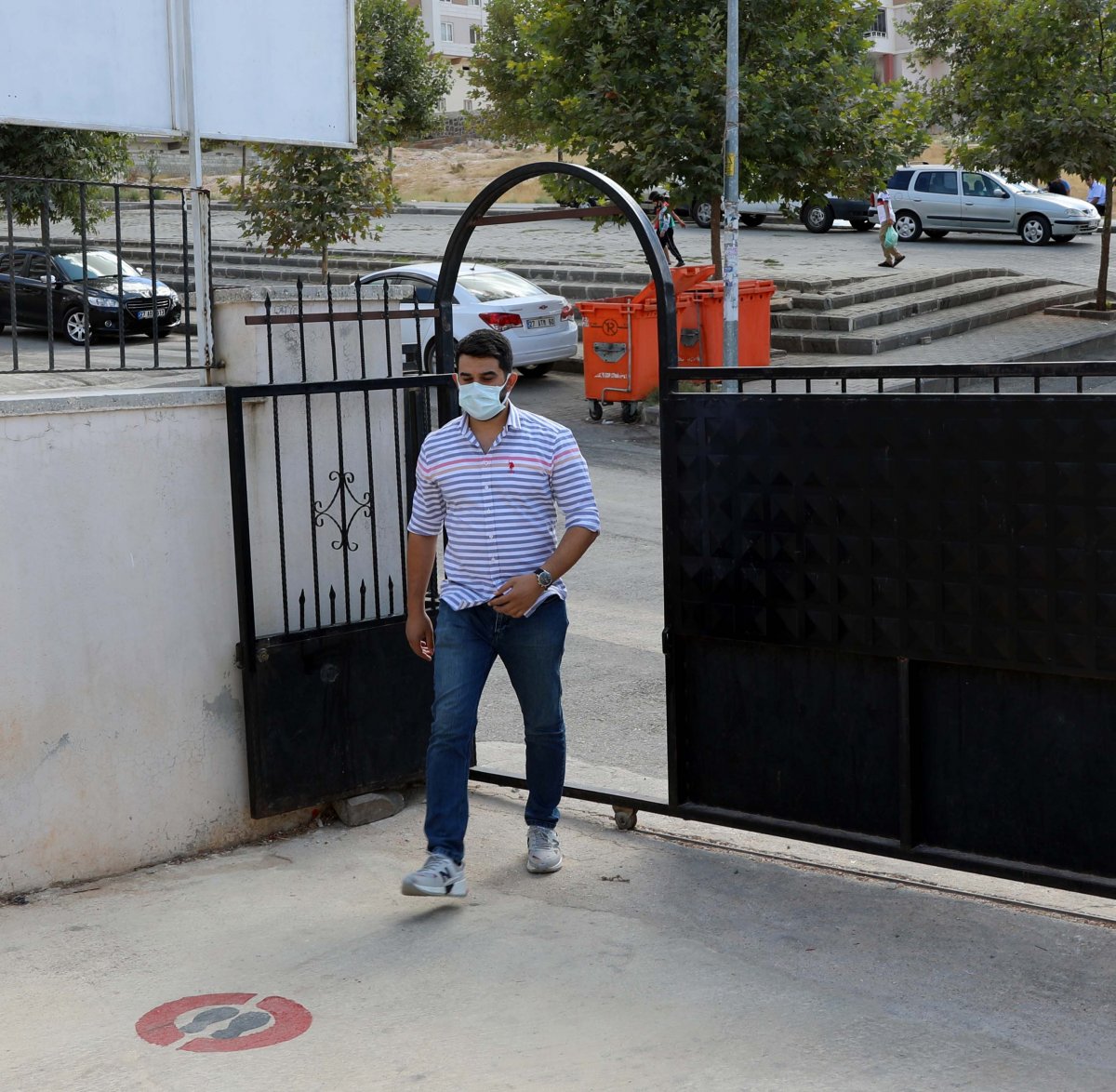 Gaziantep te genç öğretmenden alkışlanacak hareket #1